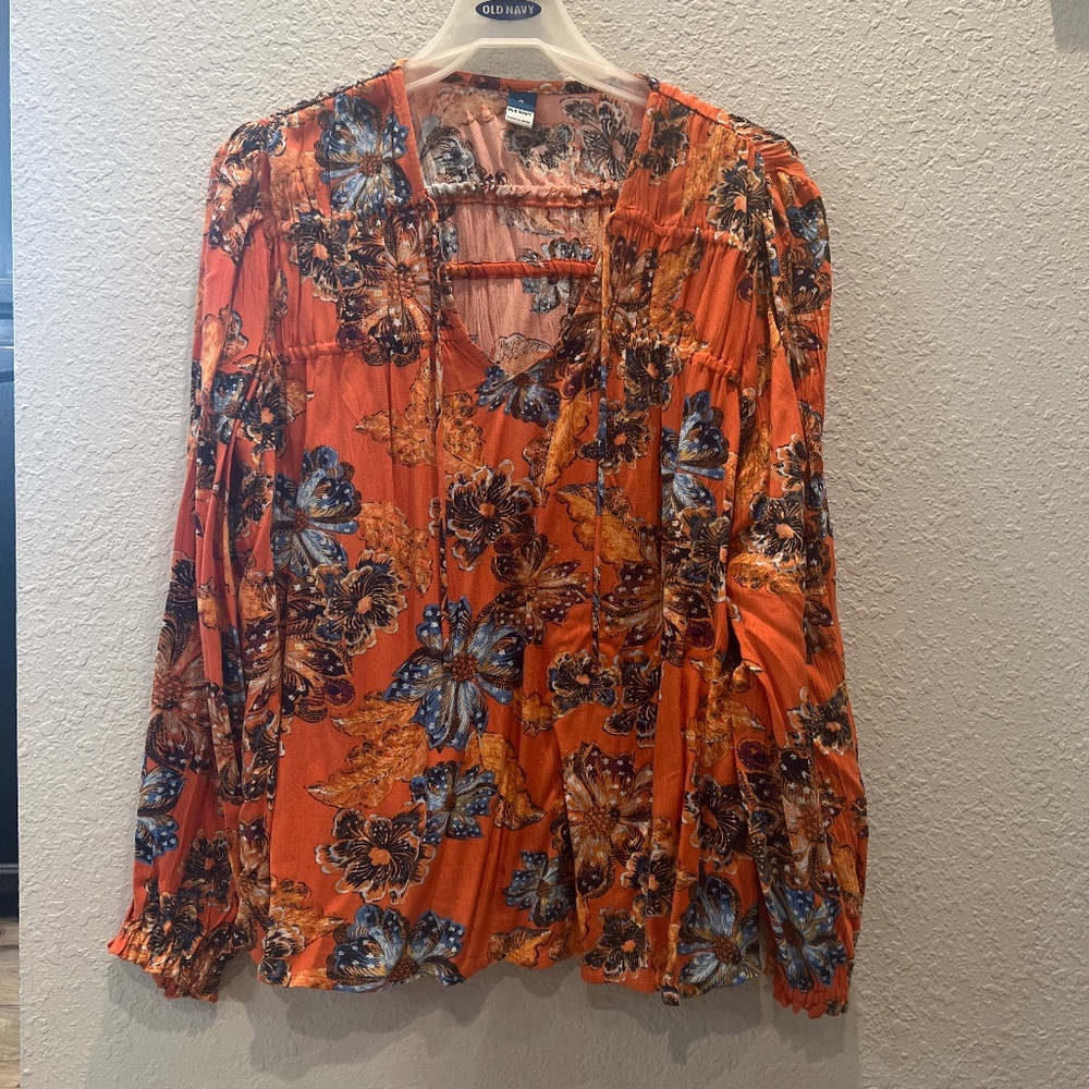 Womens long sleeve blouse